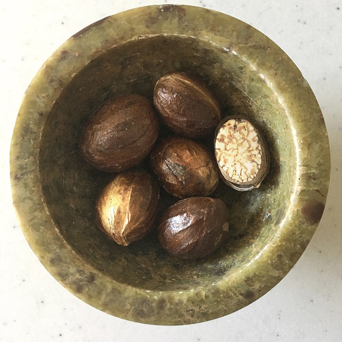 Whole Nutmeg